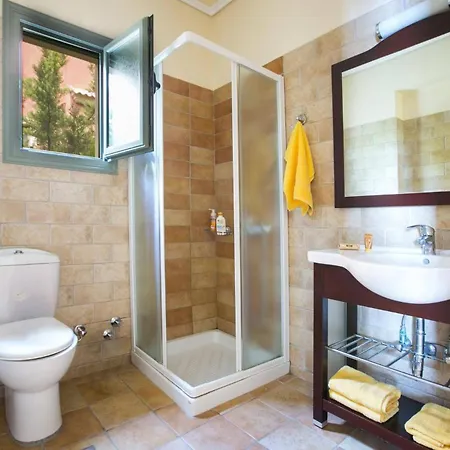 Leanda By * ロウダータ