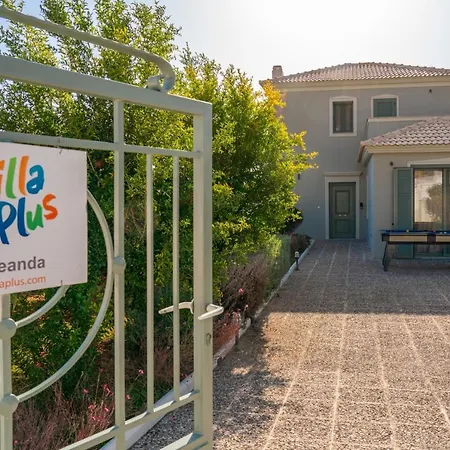 Villa Leanda By *